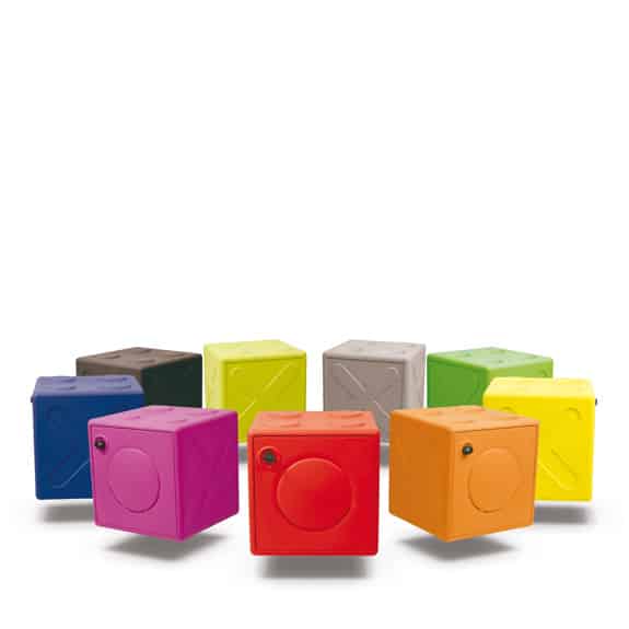 Casier polyéthylène OonCub multi-couleurs résistant intempéries